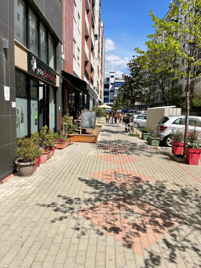 Lovely Apartment 地拉那 外观 照片