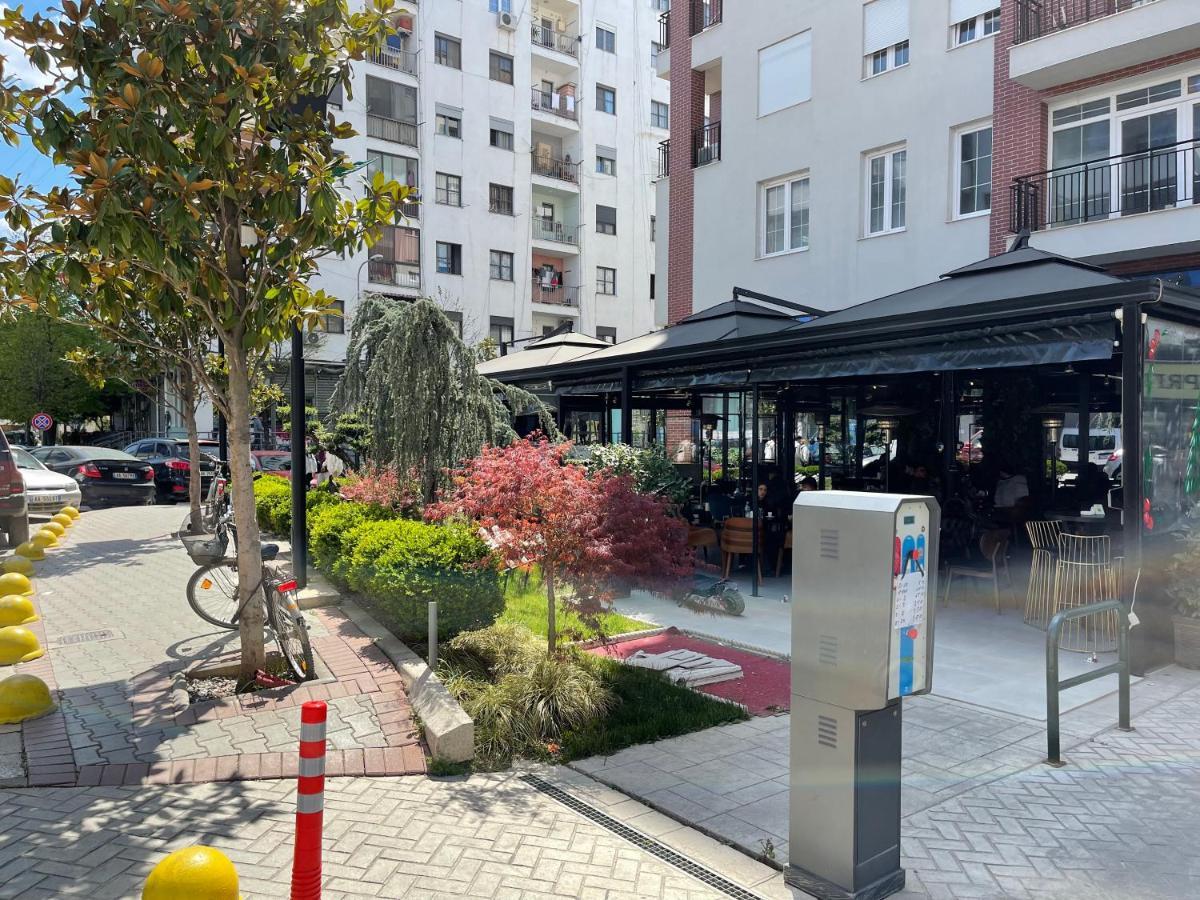 Lovely Apartment 地拉那 外观 照片